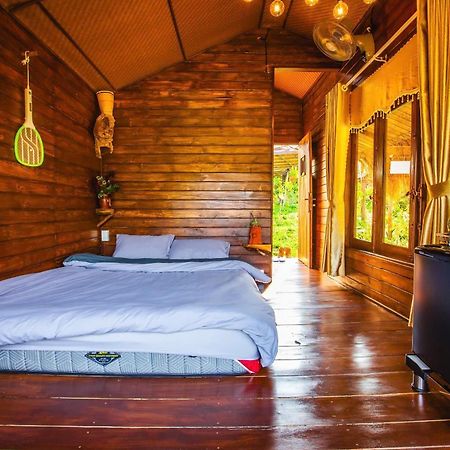 Nha Trong Ban - Homestay Mang Den Kon Von Kla ภายนอก รูปภาพ