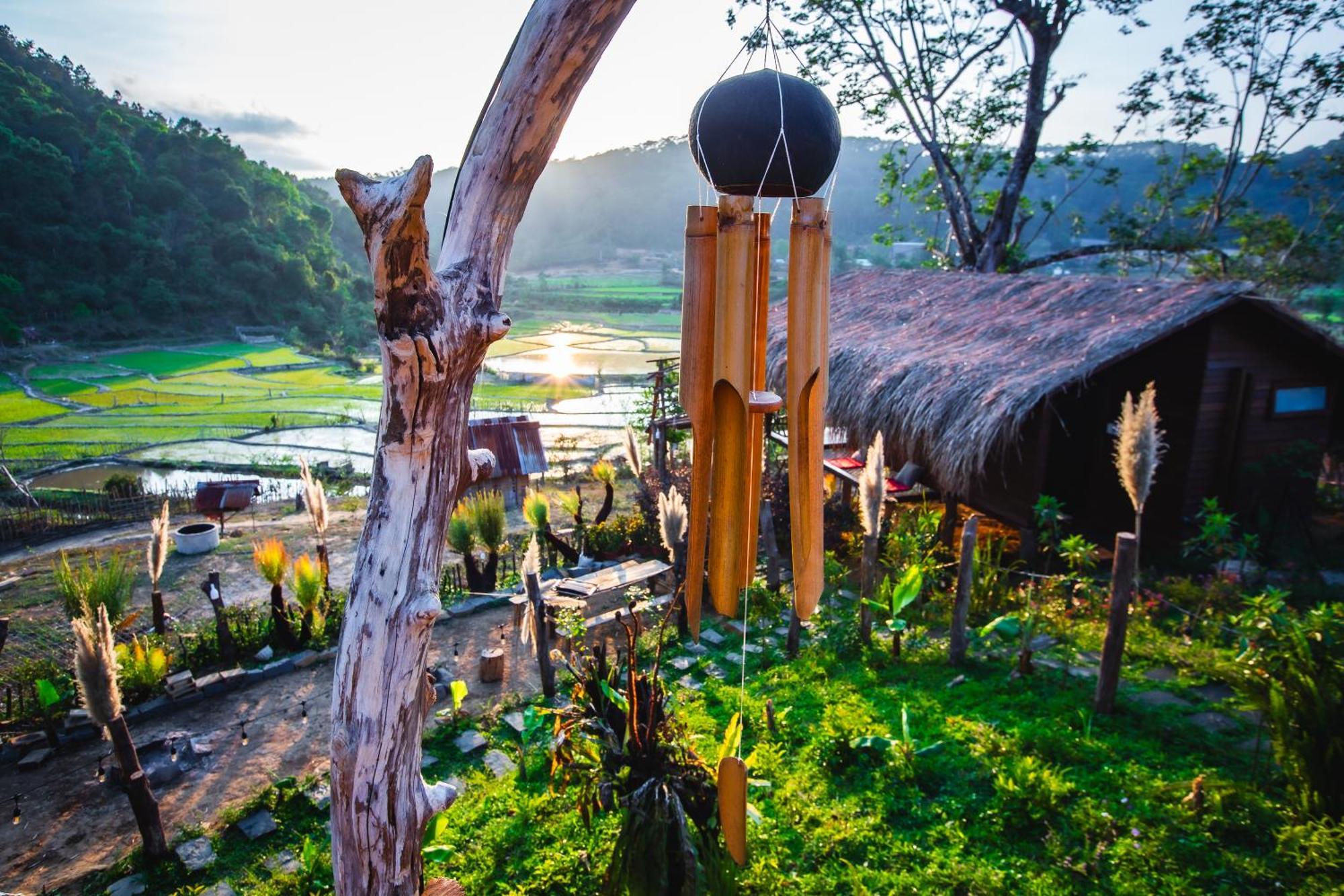Nha Trong Ban - Homestay Mang Den Kon Von Kla ภายนอก รูปภาพ