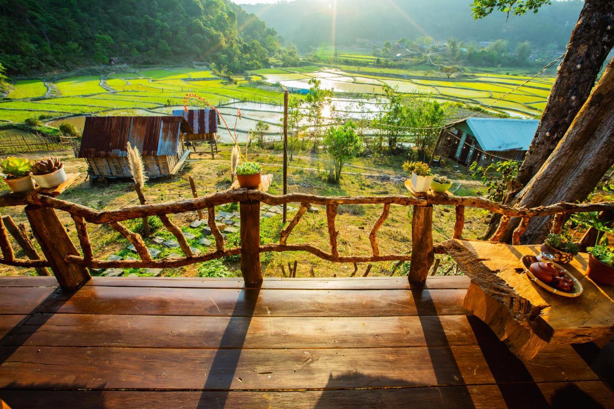 Nha Trong Ban - Homestay Mang Den Kon Von Kla ภายนอก รูปภาพ