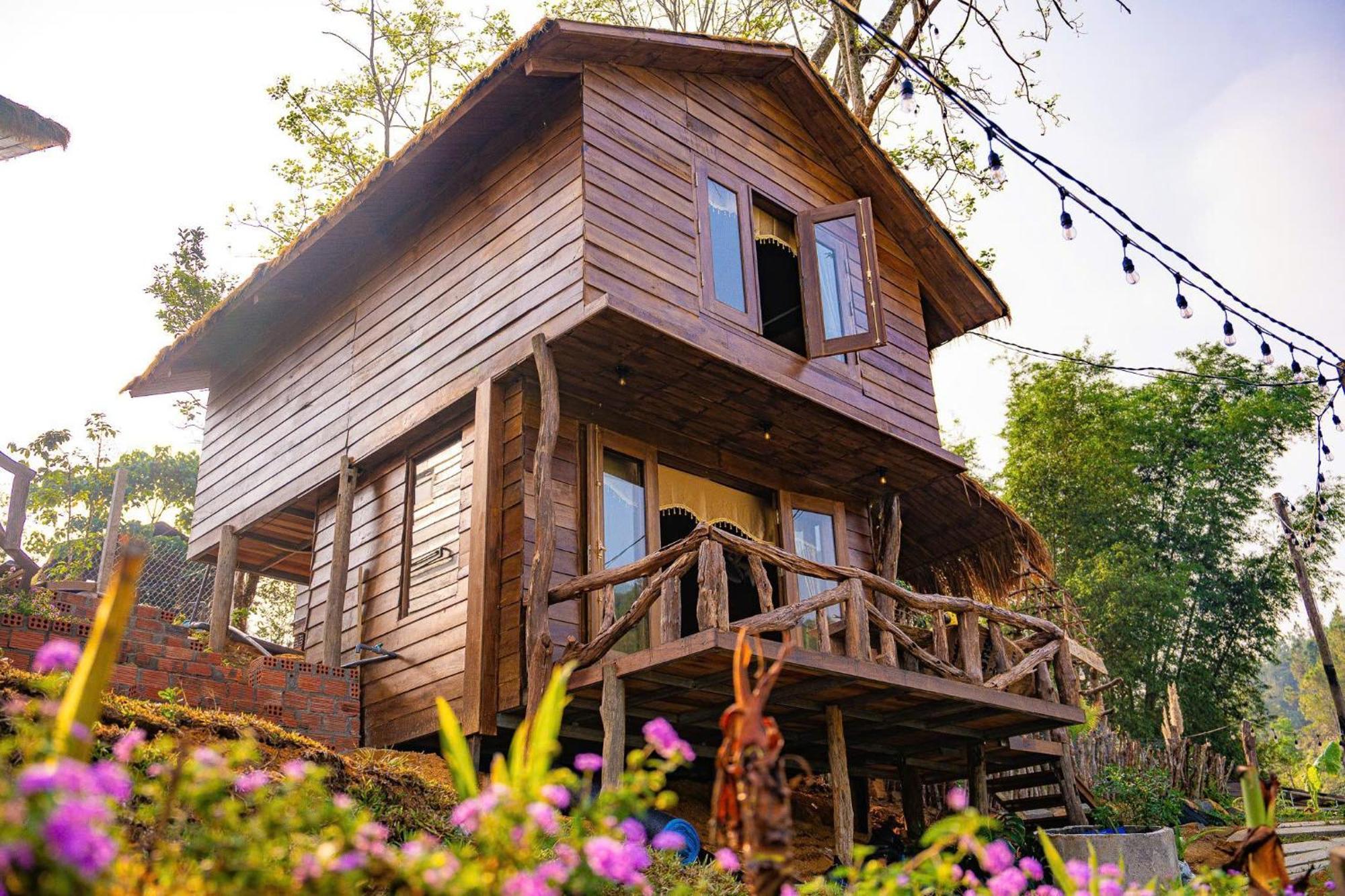 Nha Trong Ban - Homestay Mang Den Kon Von Kla ภายนอก รูปภาพ